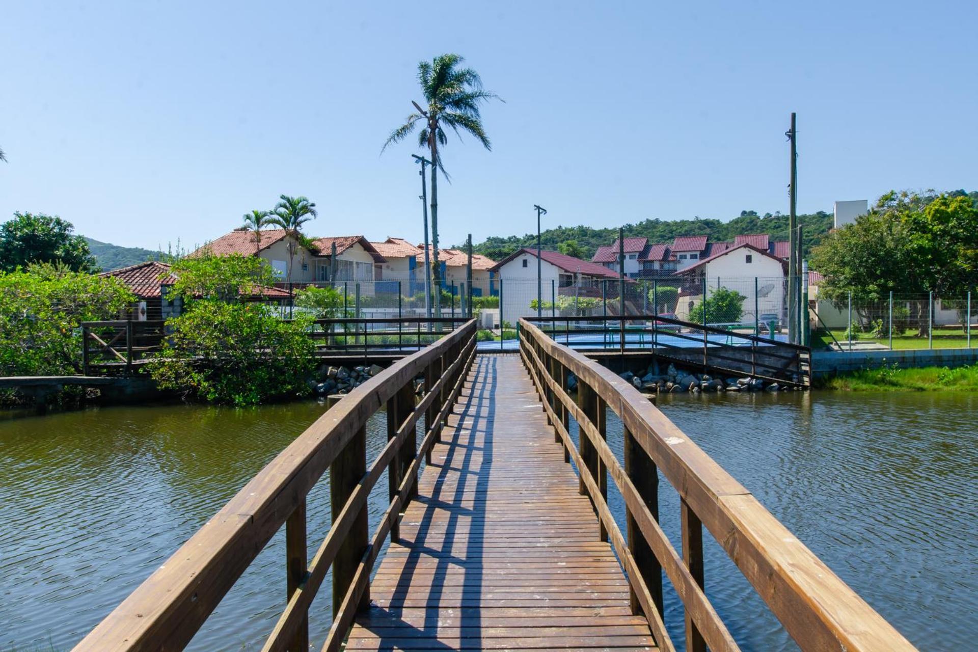 Apto Pe Na Areia Em Condominio Com Piscina N1298 Florianópolis المظهر الخارجي الصورة
